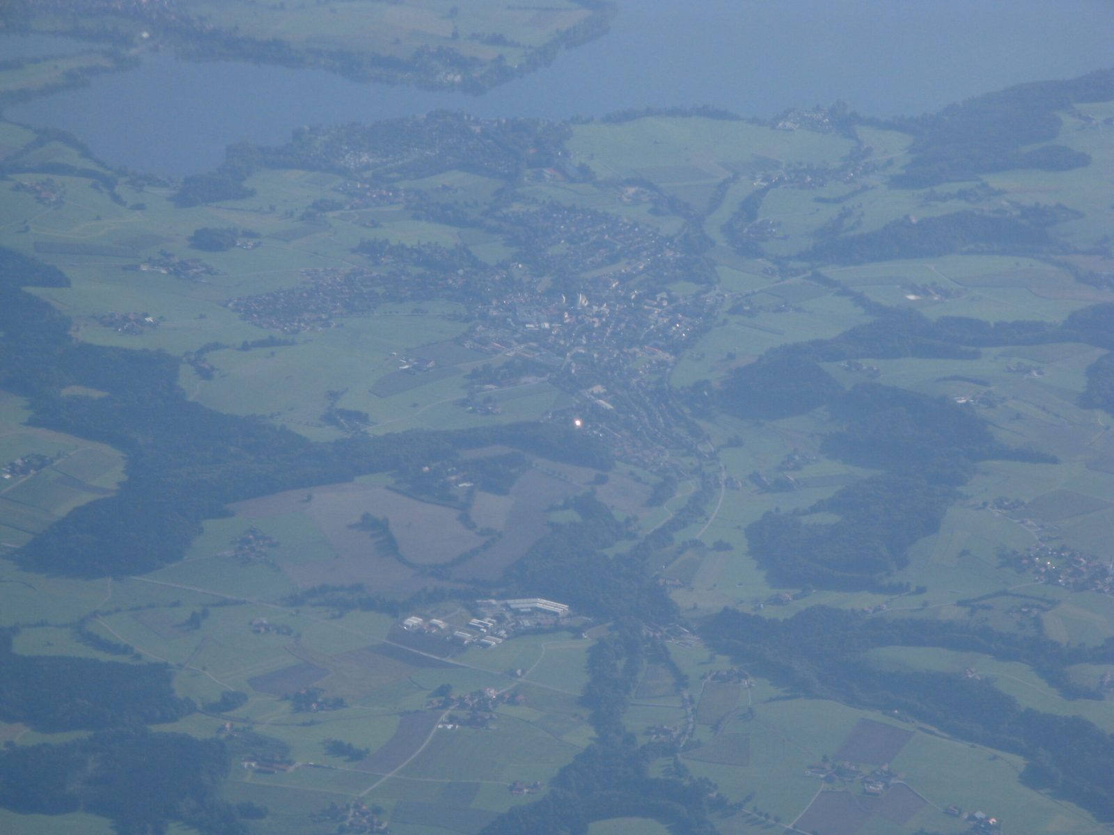 Im Flugzeug - Hier die dazugehörige Ortschaft Waging am See